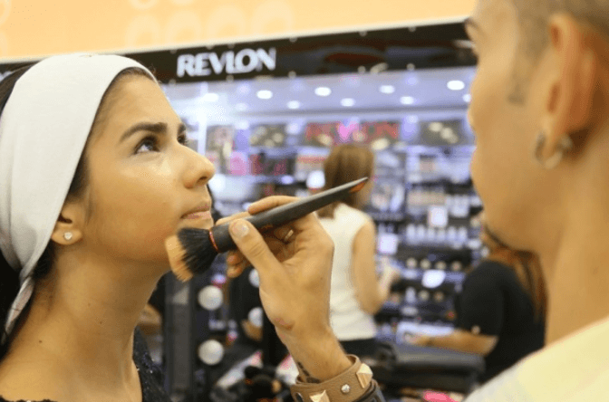 La Sirena Churchill renueva área de perfumería y cosméticos 
